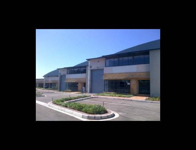 325M² WAREHOUSE TO LET IN AIRPORT INDUSTRIA